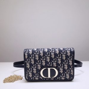 Replica Dior 30 Montaigne Pouch