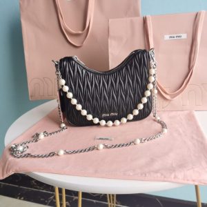 Replica Miu Miu Matelassé Pearl Black