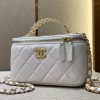 Replica CHANEL 22S Handle Box Bag White