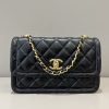 Replica CHANEL Tofu Bag Black