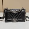 Replica CHANEL Le Boy V Black – Silver
