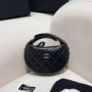 Replica CHANEL 23c Pouch