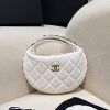 Replica CHANEL 23c Pouch White