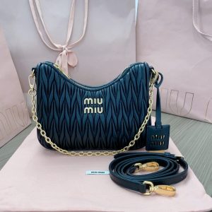 Replica Miu Miu Matelassé Black
