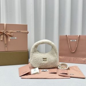 Replica Miu Miu Wander White Wool