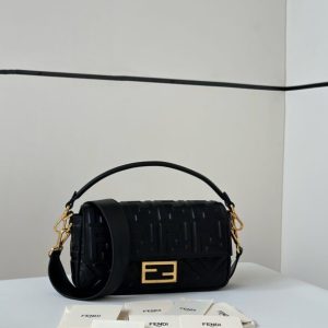 Replica Fendi Baguette Black