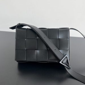 Replica Bottega Veneta Cassette 2.0 Black