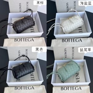 Replica Bottega Veneta Concert Pouch